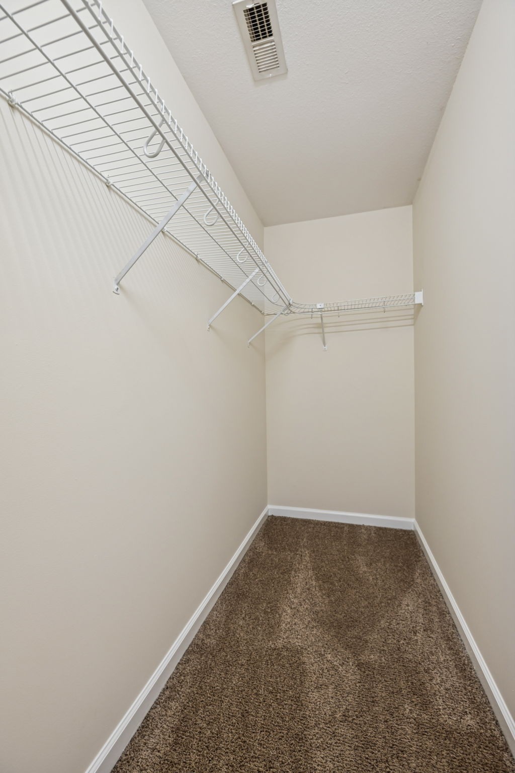 1731 Ridge Runner Court Clarksville, TN 37042 - Photo 15 of 30 Gallery Image 15
