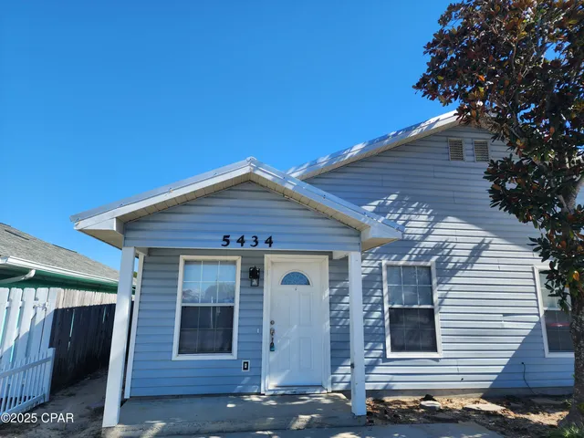 $1,400 | 5434 Sunset Avenue, Panama City, FL 32408