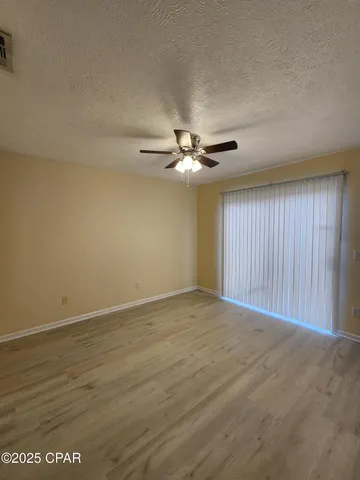 $1,400 | 5434 Sunset Avenue, Panama City, FL 32408