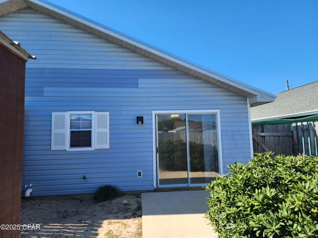 $1,400 | 5434 Sunset Avenue, Panama City, FL 32408
