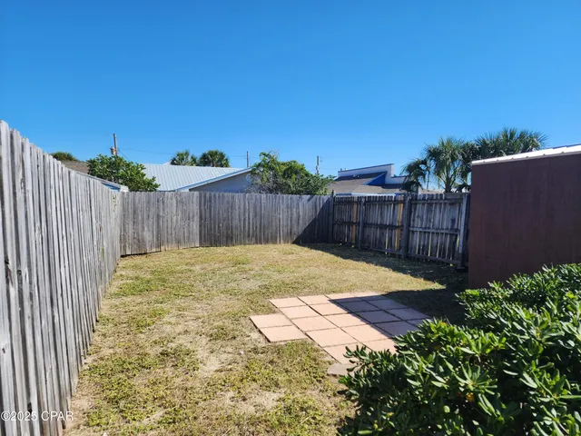 $1,400 | 5434 Sunset Avenue, Panama City, FL 32408