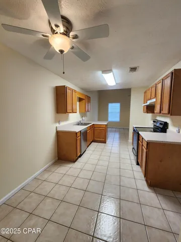 $1,400 | 5434 Sunset Avenue, Panama City, FL 32408