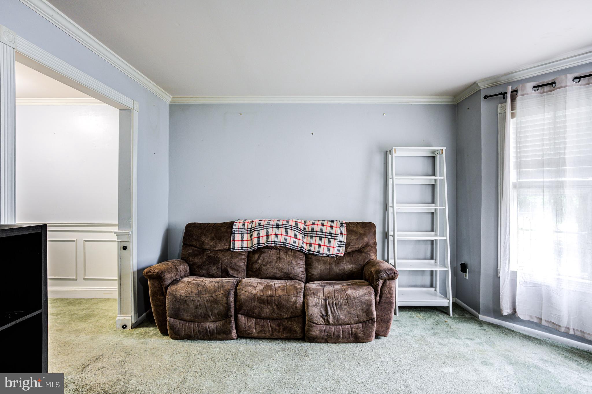 257 Green Fern Way Halethorpe, MD 21227 - Photo 11 of 36