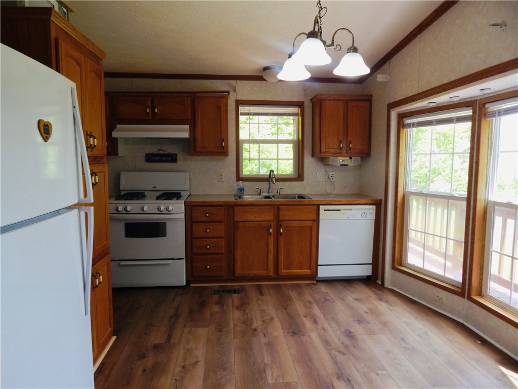 108 Toy Farm Road Hartwick, NY 13348 - Photo 9 of 25
