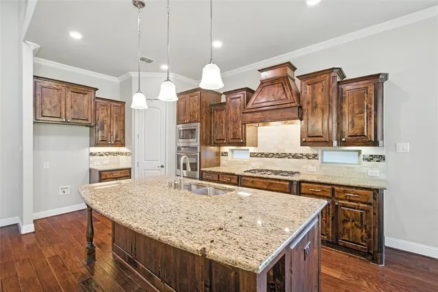 $899,000 | 3815 Wind Cave Bend, Irving, TX 75063