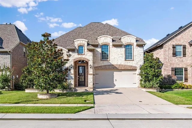 $899,000 | 3815 Wind Cave Bend, Irving, TX 75063