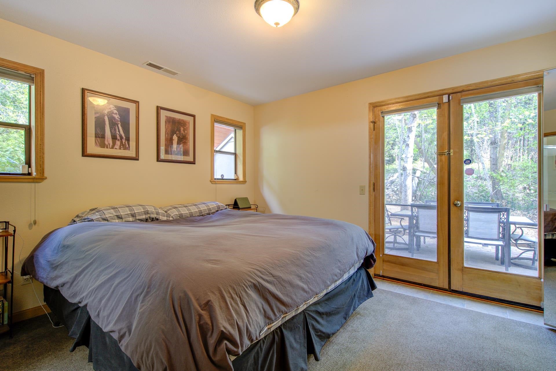 515 Eiler Road Mount Shasta, CA 96067 - Photo 12 of 29 Gallery Image 12
