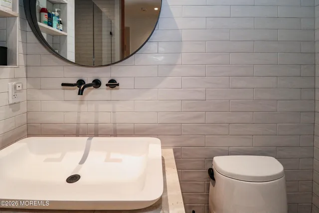 $3,950 | 33 Cooper Avenue, Unit 403, Long Branch, NJ 07740