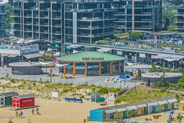 $3,950 | 33 Cooper Avenue, Unit 403, Long Branch, NJ 07740