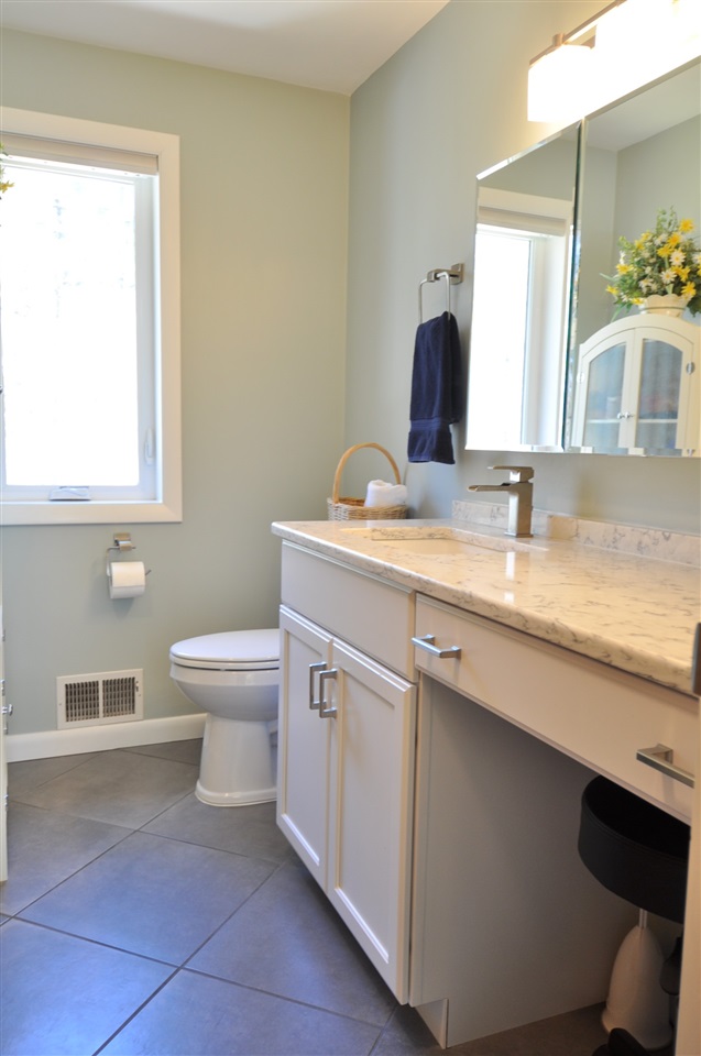 18 Sunridge Road Windham, NH 03087 - Photo 13 of 30