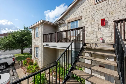 $799,000 | 3201 El Salido Parkway, Unit BLDG E, Cedar Park, TX 78613