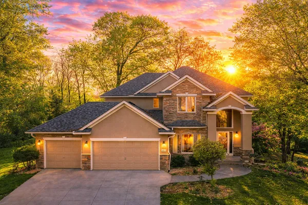 $667,700 | 8915 Tewsbury Gate, Maple Grove, MN 55311