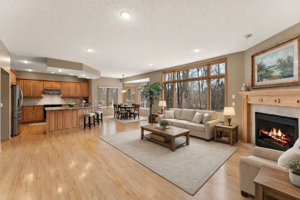 $667,700 | 8915 Tewsbury Gate, Maple Grove, MN 55311