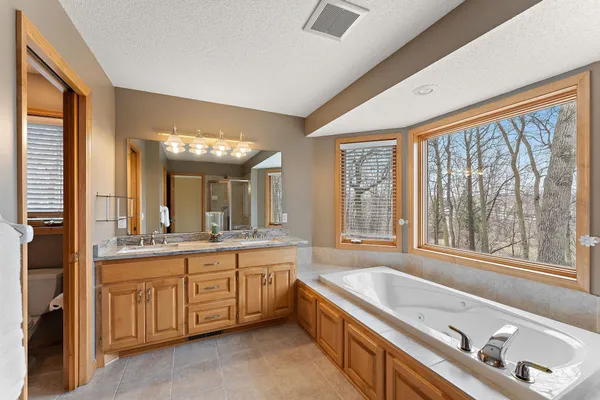 $667,700 | 8915 Tewsbury Gate, Maple Grove, MN 55311