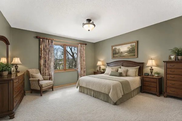 $667,700 | 8915 Tewsbury Gate, Maple Grove, MN 55311