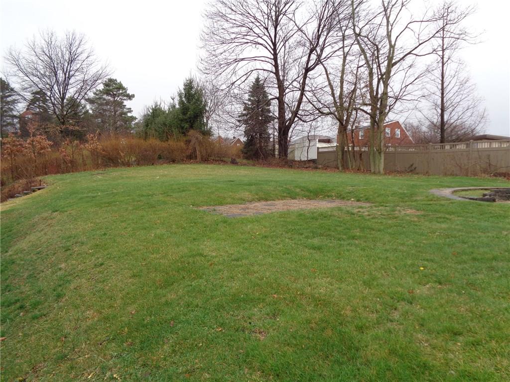 3748 Margate Road Churchill, PA 15221 - Photo 14 of 15 Large rear yard.