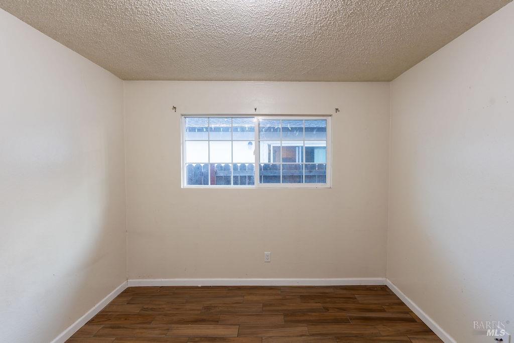 1079 Odell Lane Santa Rosa, CA 95407 - Photo 20 of 28