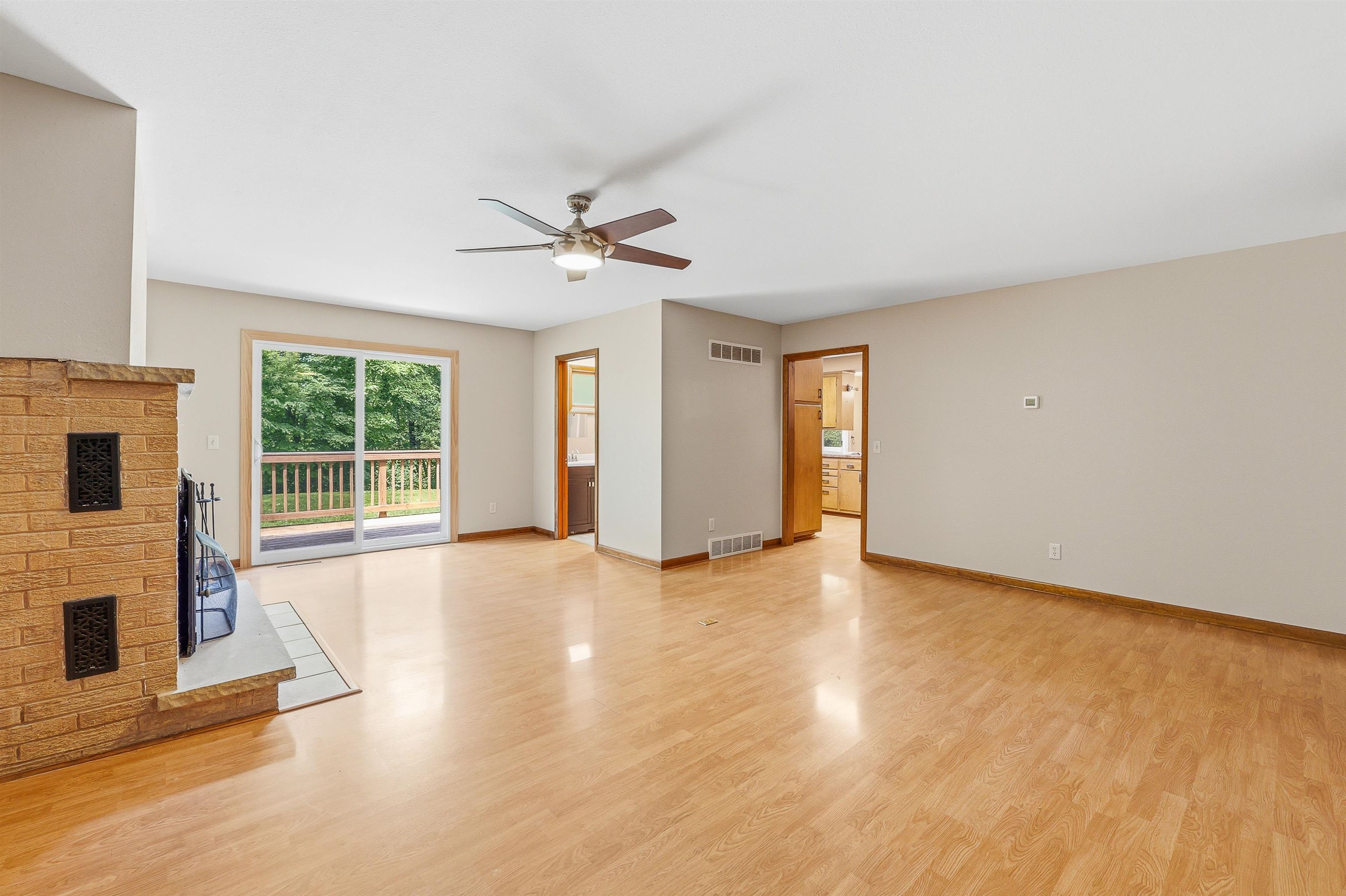 W6878 Riverbend Road Fond du Lac, WI 54937 - Photo 14 of 37