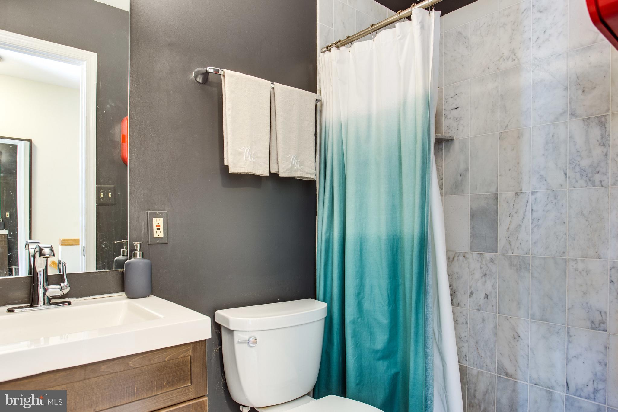 424 Oakdale Place Northwest Washington, DC 20001 - Photo 19 of 35