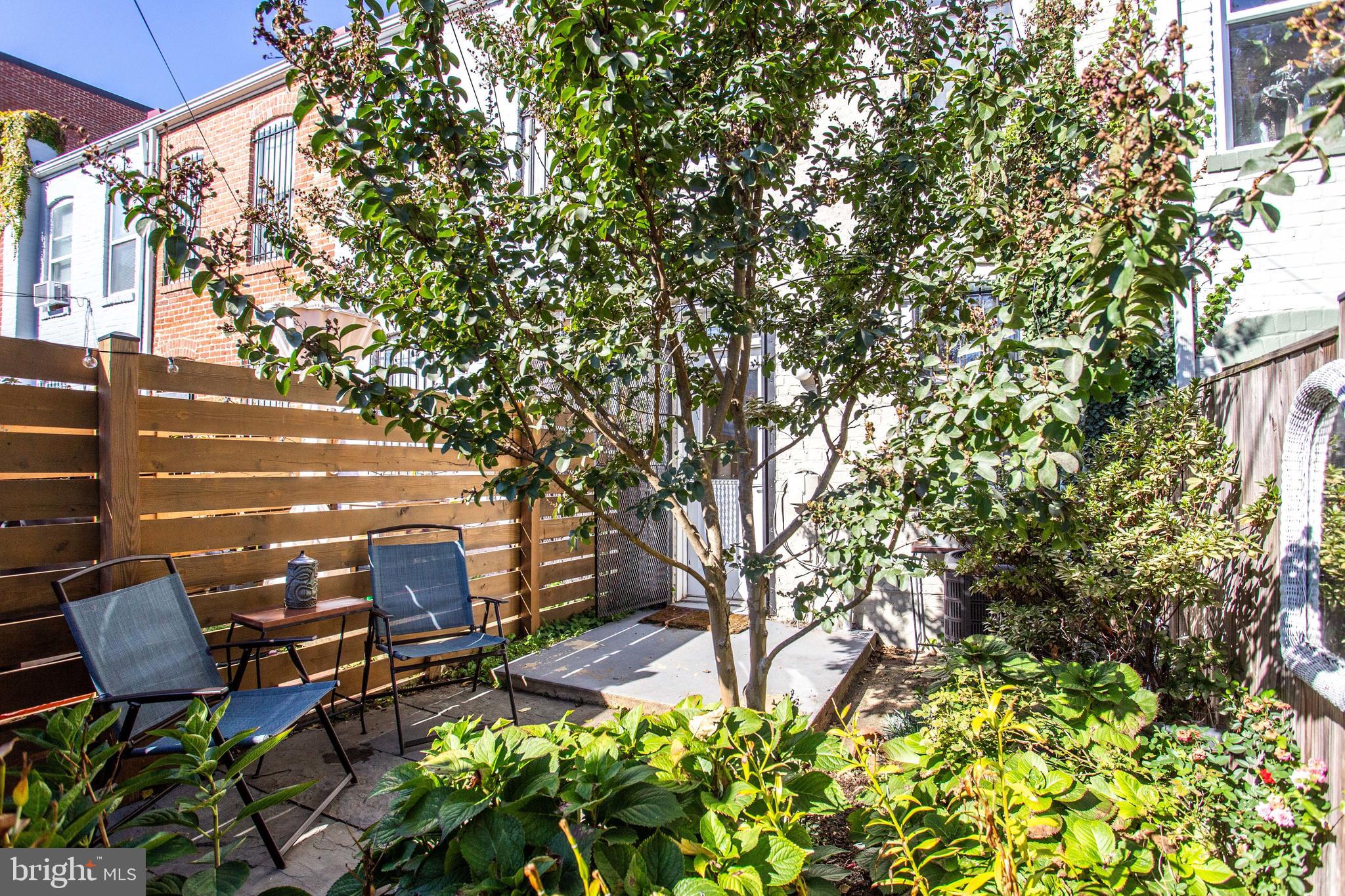 424 Oakdale Place Northwest Washington, DC 20001 - Photo 25 of 35