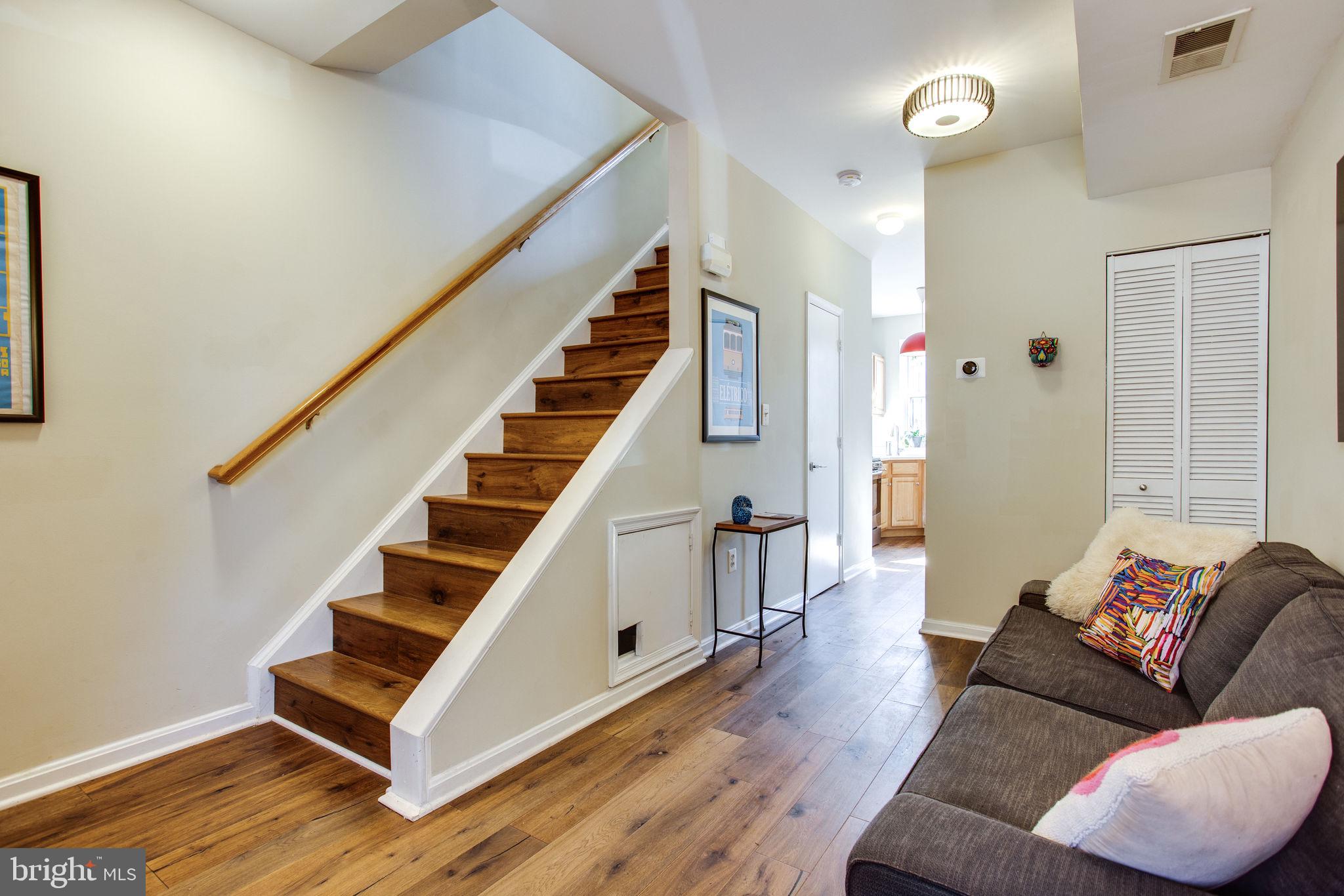 424 Oakdale Place Northwest Washington, DC 20001 - Photo 8 of 35