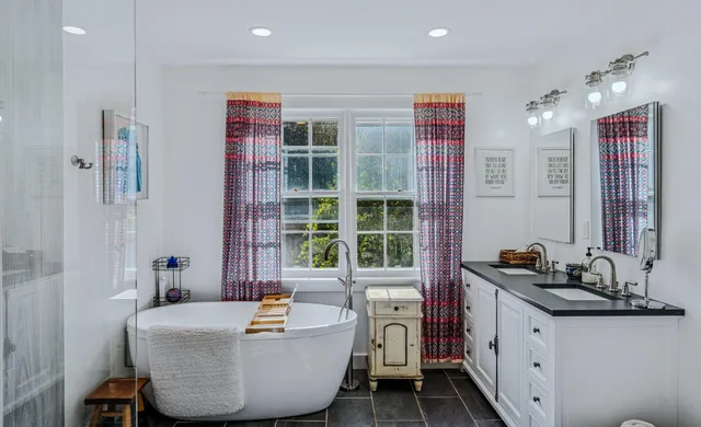 $869,000 | 3961 Hartland Hill Road, Woodstock, VT 05091