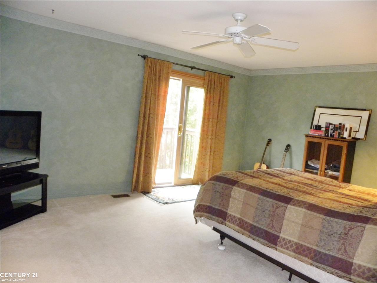 2179 Rochelle Park Drive, Unit 64 Rochester Hills, MI 48309 - Photo 15 of 25