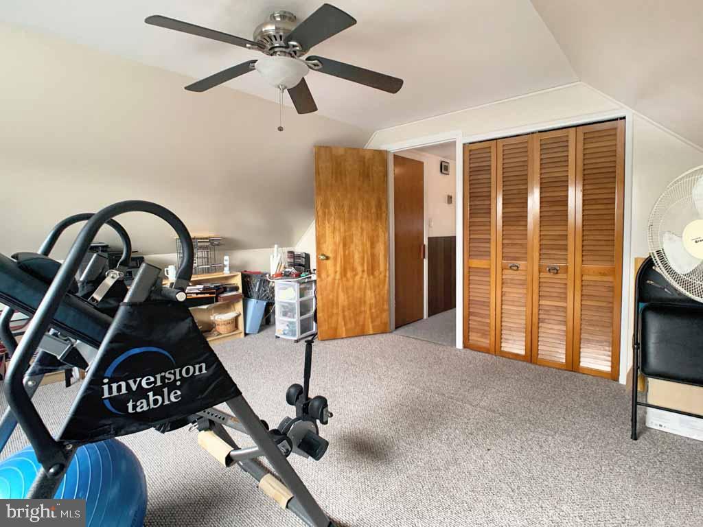 45 Quail Road Levittown, PA 19057 - Photo 18 of 24 Gallery Image 18