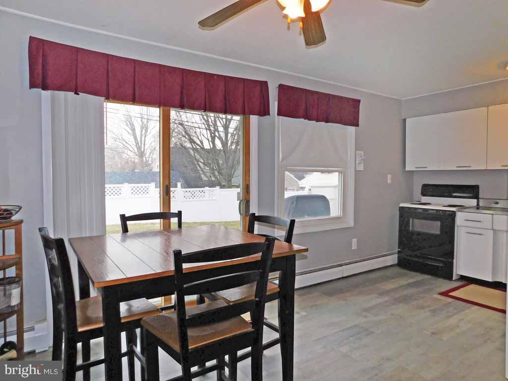 45 Quail Road Levittown, PA 19057 - Photo 9 of 24 Gallery Image 9