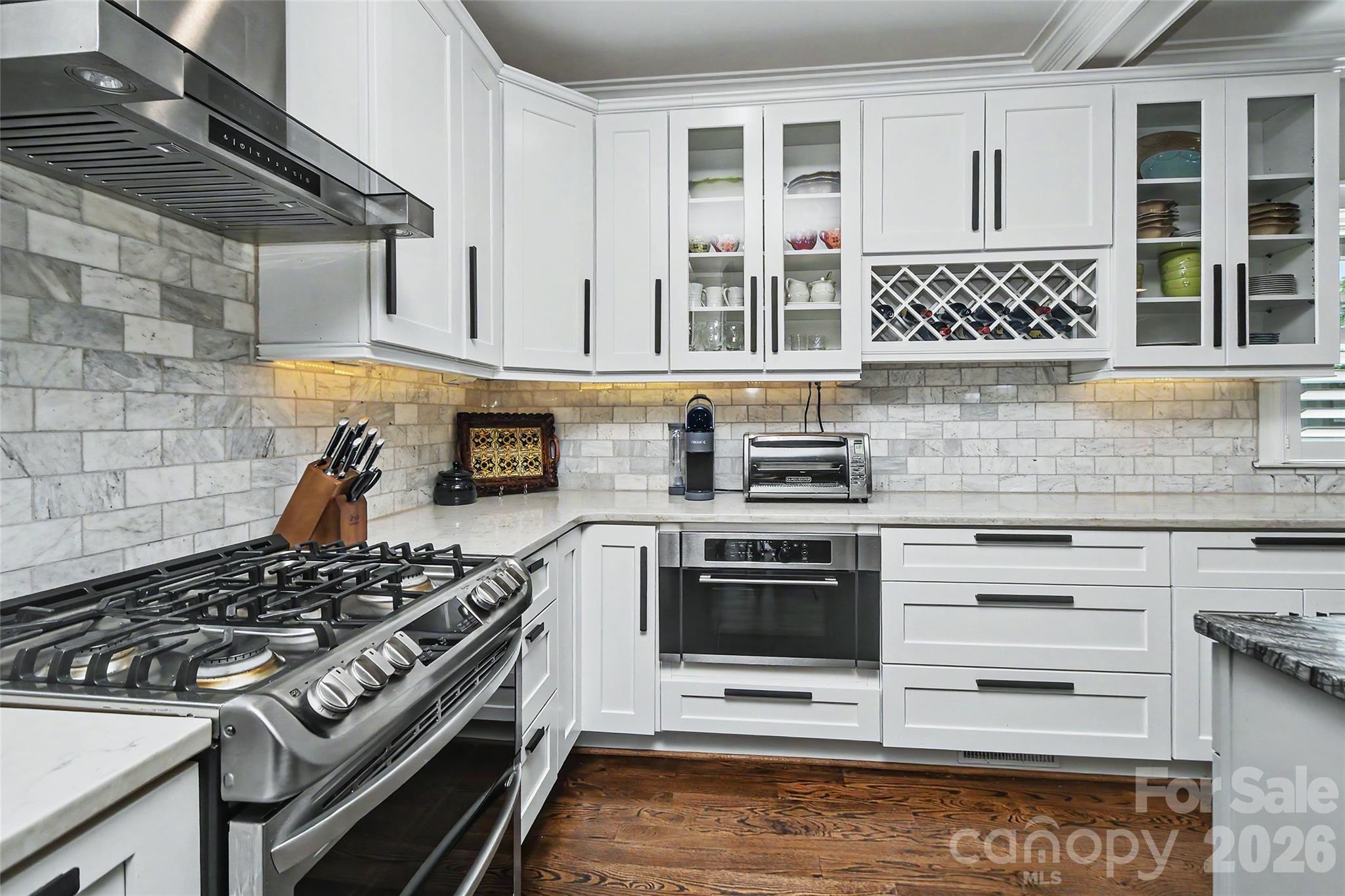 400 Marsh Road Charlotte, NC 28209 - Photo 14 of 48