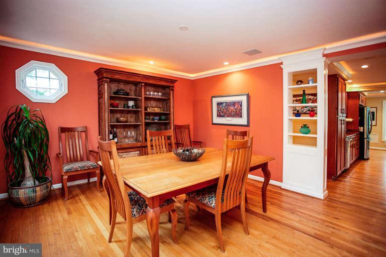 10908 Wilder Point Lane Reston, VA 20191 - Photo 8 of 30 Dining Room