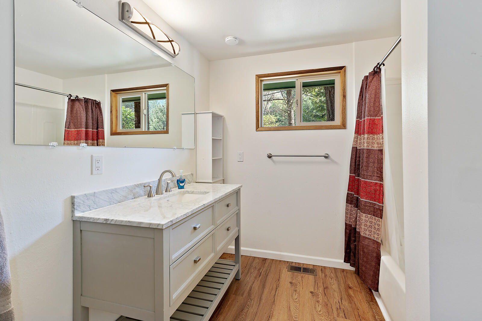 2135 Knowles Road Medford, OR 97501 - Photo 31 of 55 34_KR_34_mls