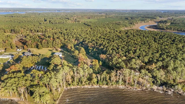 $249,000 | 220 Great Neck Road, Havelock, NC 28532