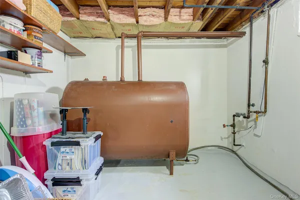 $799,999 | 4 David Drive, Farmingdale, NY 11735