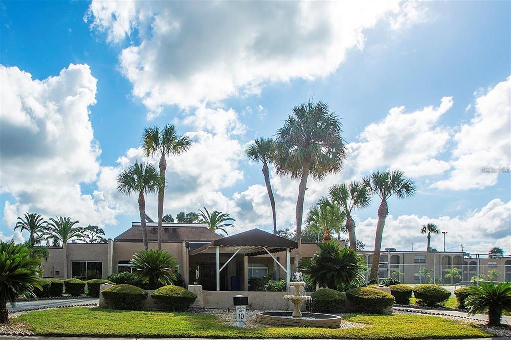 7701 Starkey Road, Unit 521 Seminole, FL 33777 - Photo 12 of 15