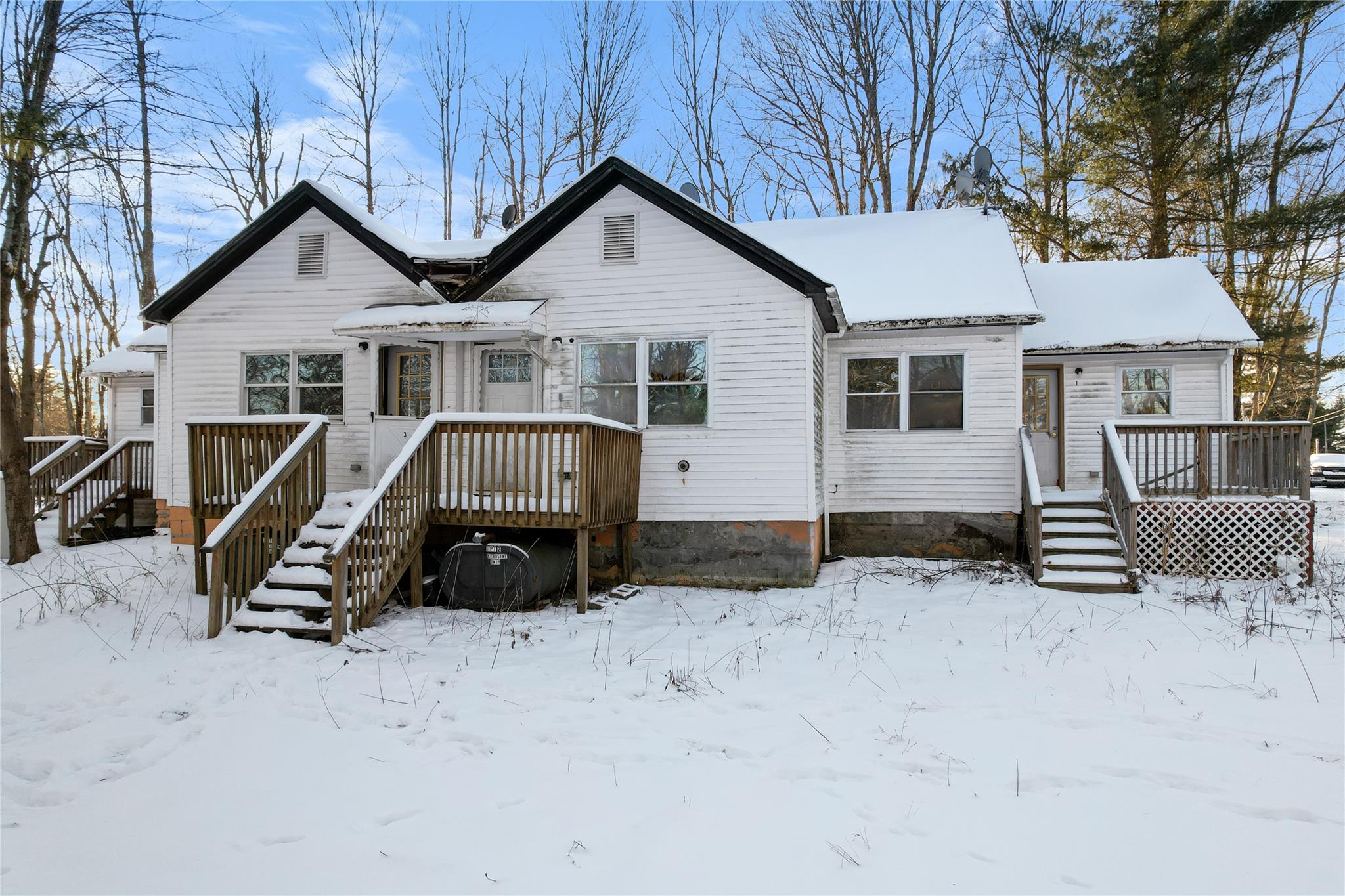 380 Fraser Road Kiamesha Lake, NY 12751 - Photo 5 of 24 a view of a house with a patio