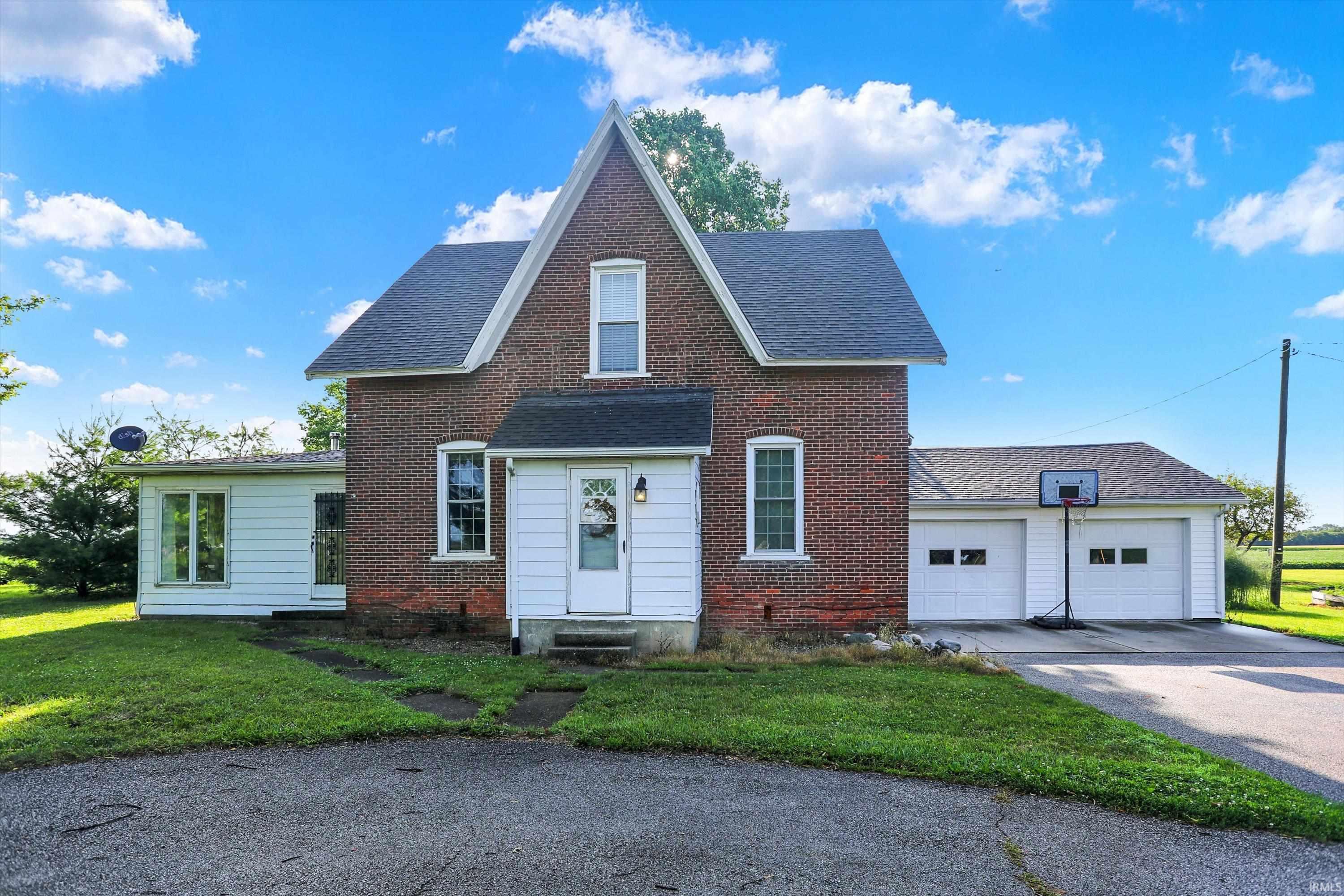 11071 Southeast Th Road West Fairmount, IN 46928 - Photo 3 of 36 Gallery Image 3