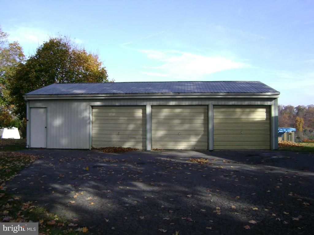 45 Sand Hill Road Conestoga, PA 17516 - Photo 3 of 5