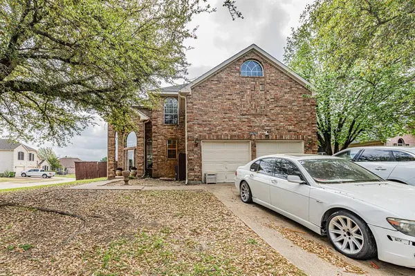 $285,000 | 6601 Classen Trail, Arlington, TX 76002