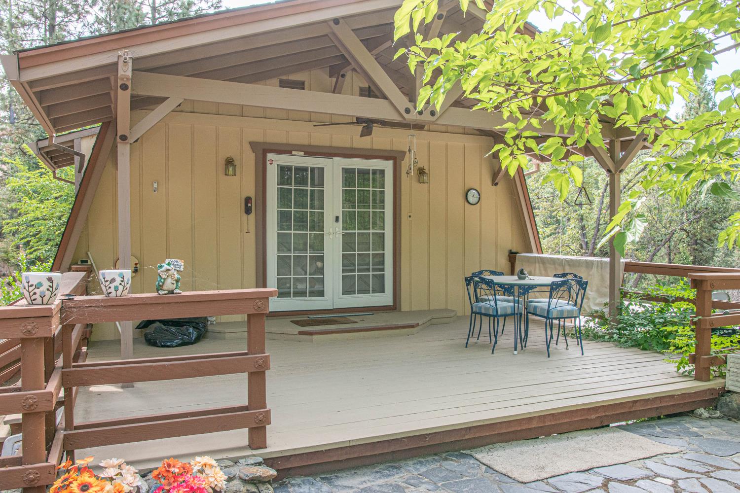 5010 Hope Mountain Road Georgetown, CA 95634 - Photo 5 of 42 a view of outdoor sitting area with furniture