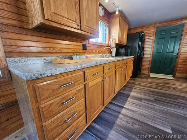 $930,000 | 18 Brown Road, Tuscumbia, MO 65082