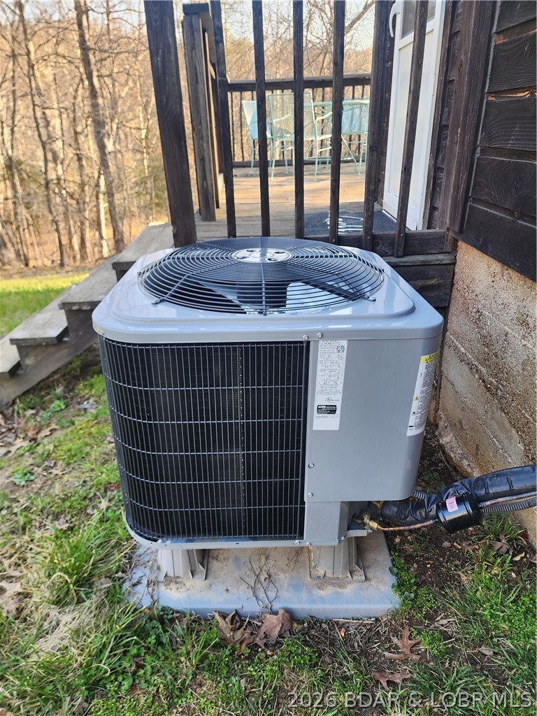 18 Brown Road Tuscumbia, MO 65082 - Photo 8 of 57