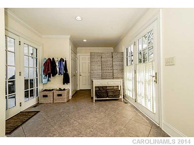 1573 Sterling Road Charlotte, NC 28209 - Photo 13 of 16 Gallery Image 13
