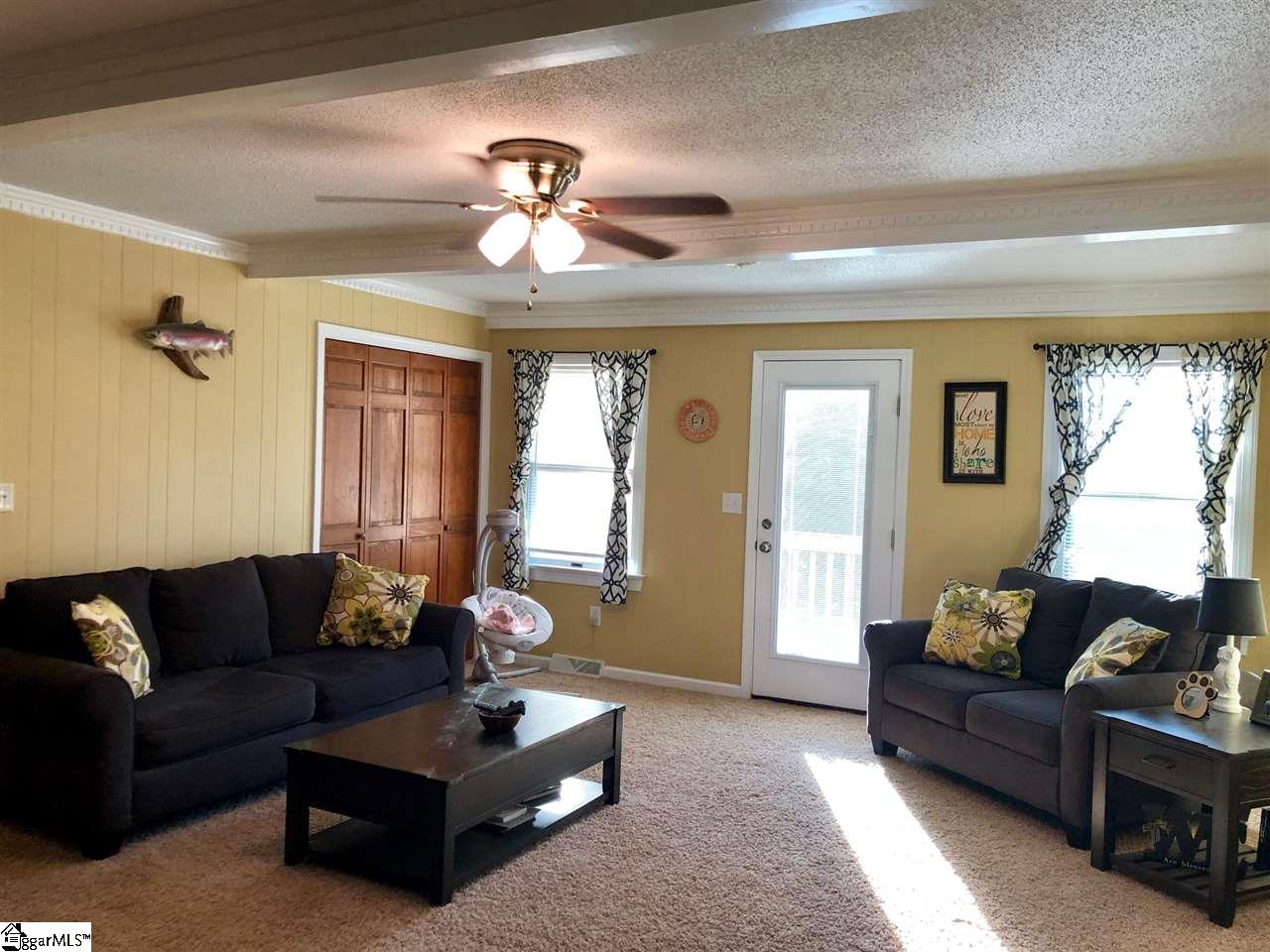 1040 Woods Chapel Road Duncan, SC 29334 - Photo 3 of 28 Gallery Image 3