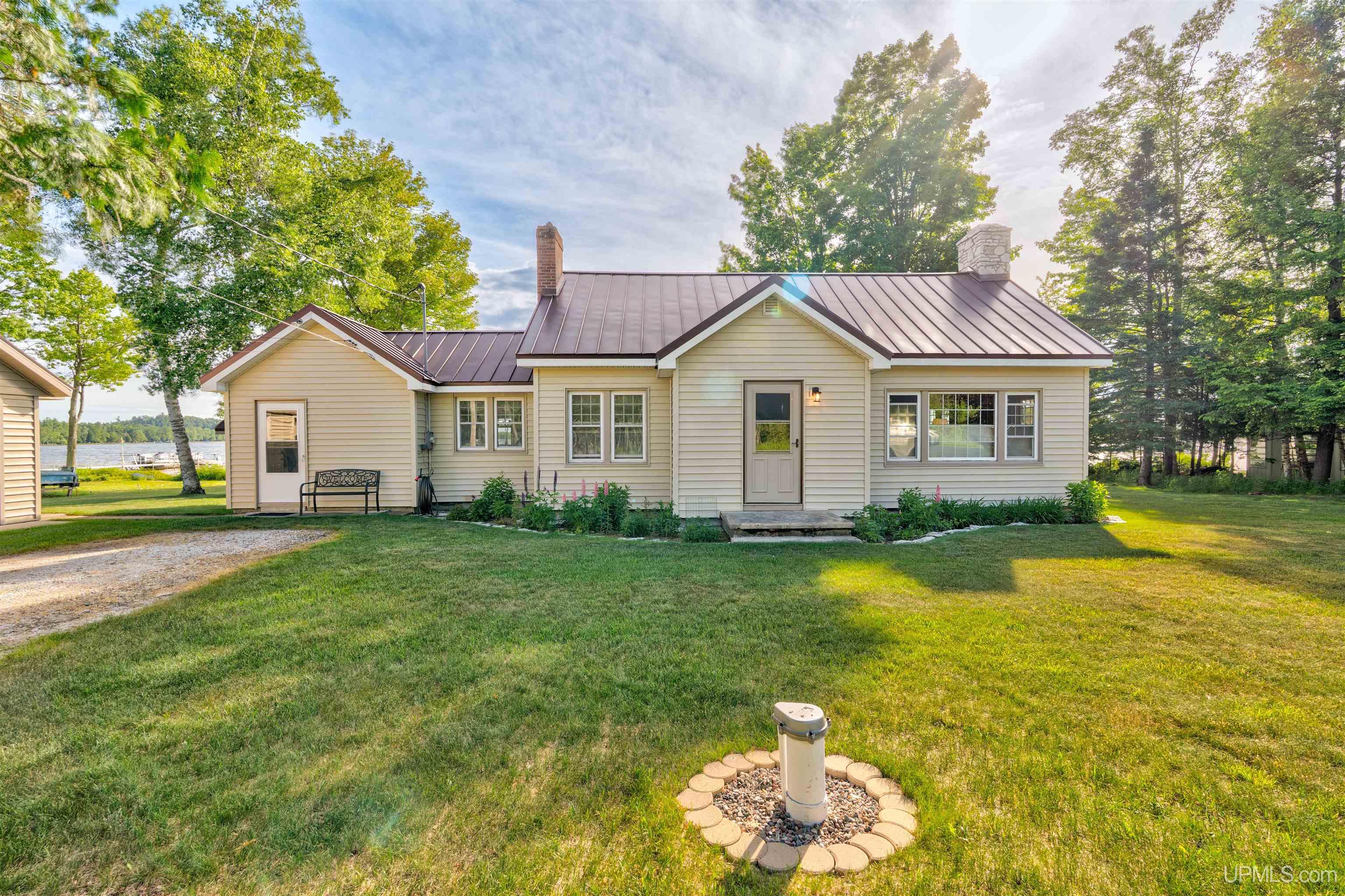 881 East Gulliver Lake Road Gulliver, MI 49840 - Photo 60 of 75