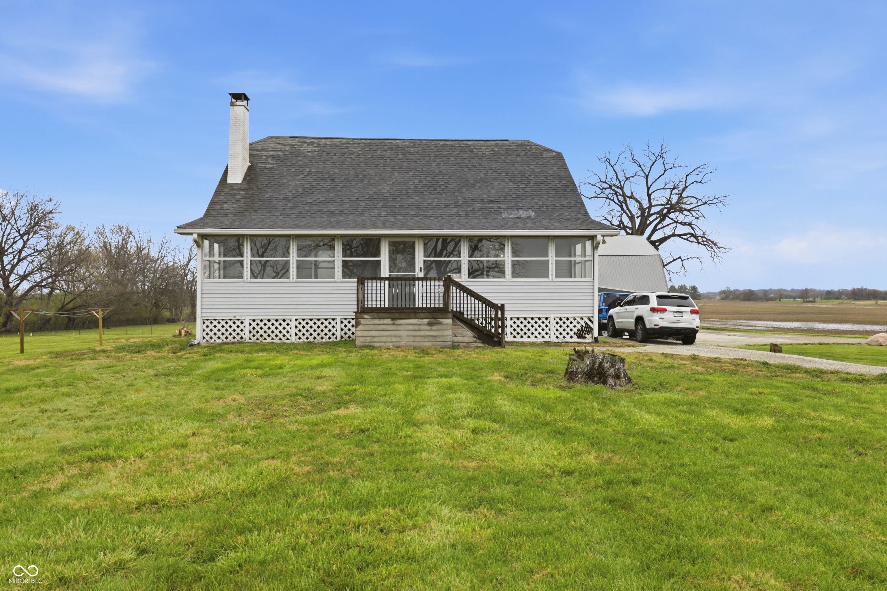 4665 South Mauxferry Road Franklin, IN 46131 - Photo 1 of 56