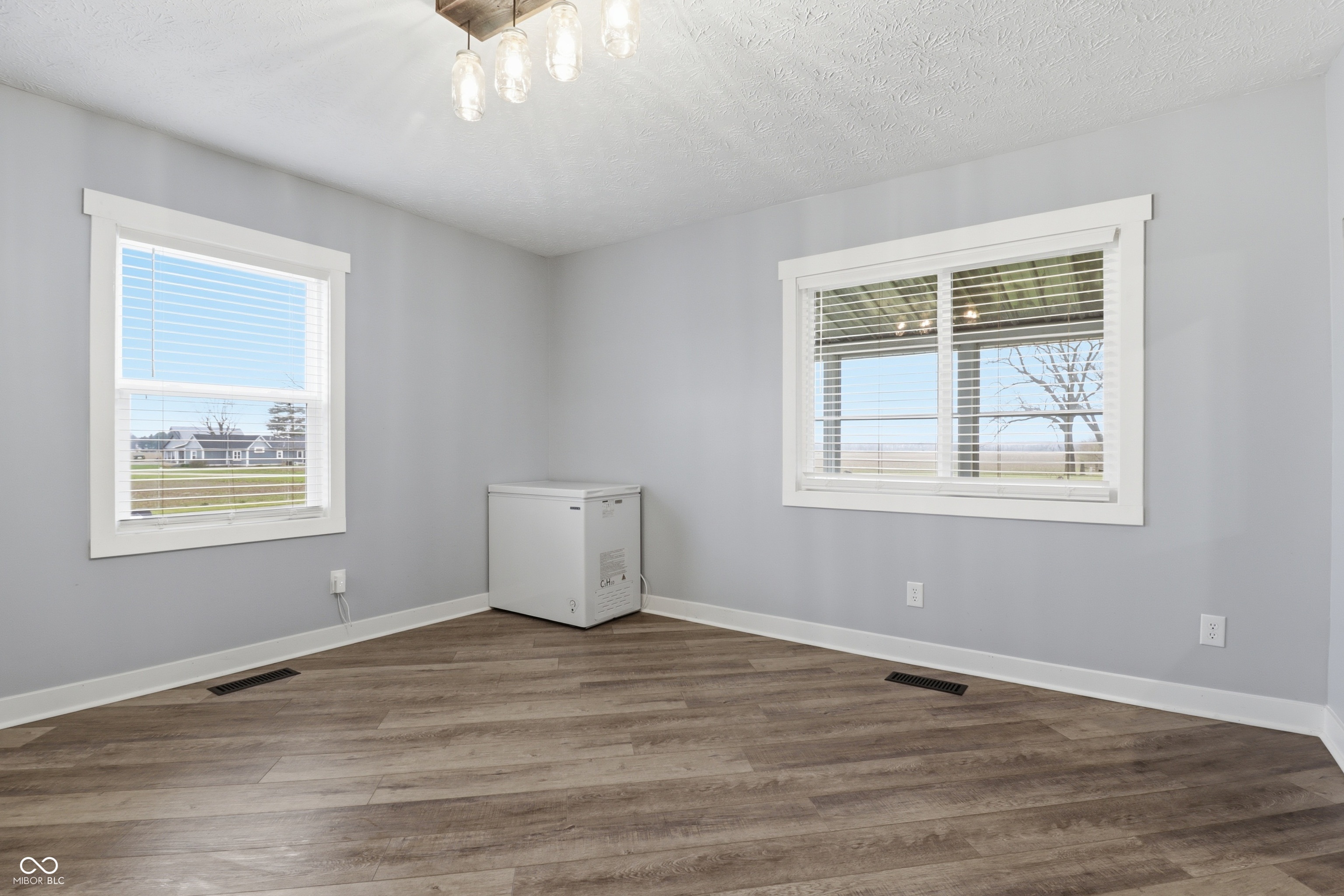 4665 South Mauxferry Road Franklin, IN 46131 - Photo 16 of 56