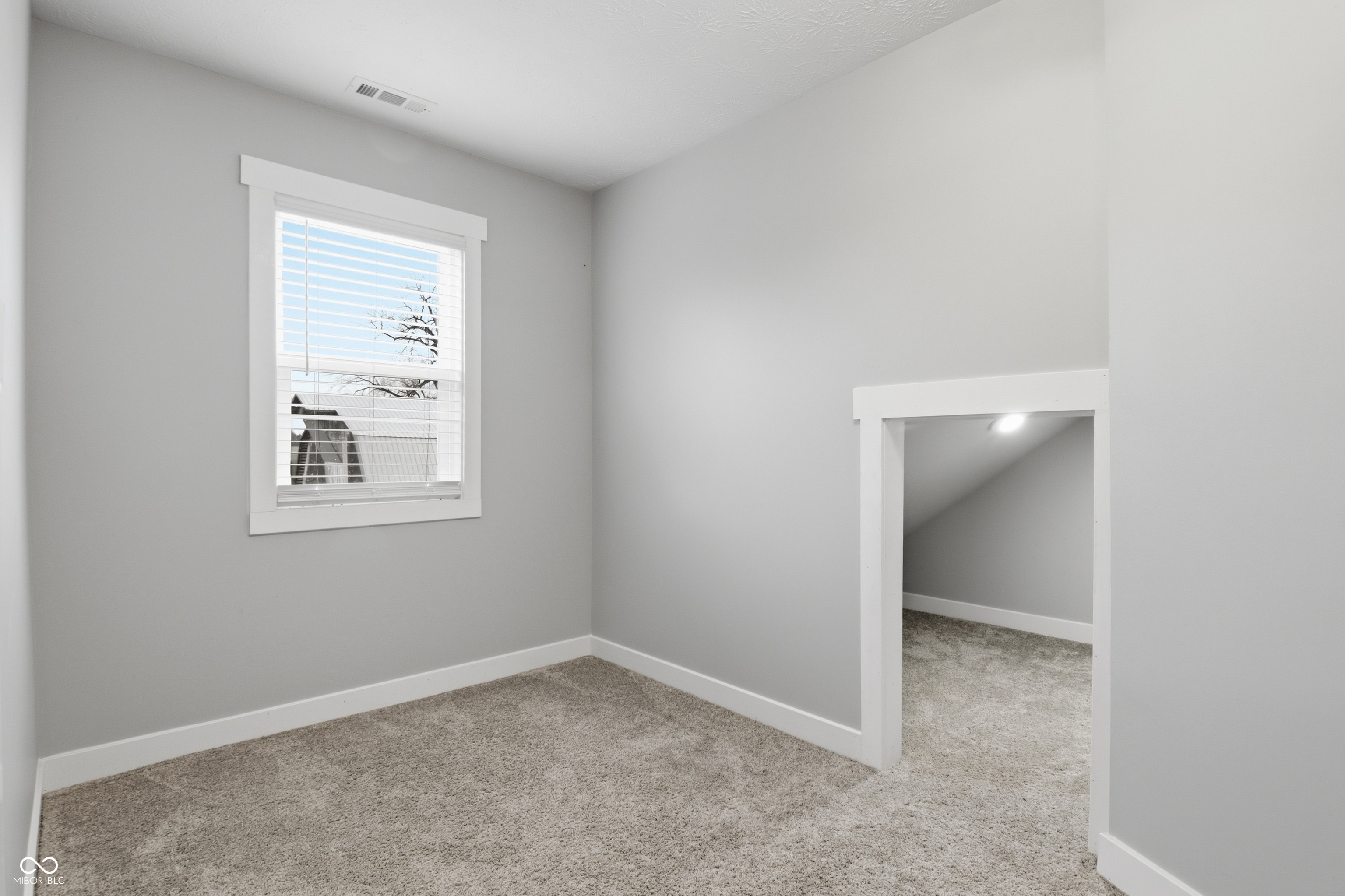 4665 South Mauxferry Road Franklin, IN 46131 - Photo 32 of 56