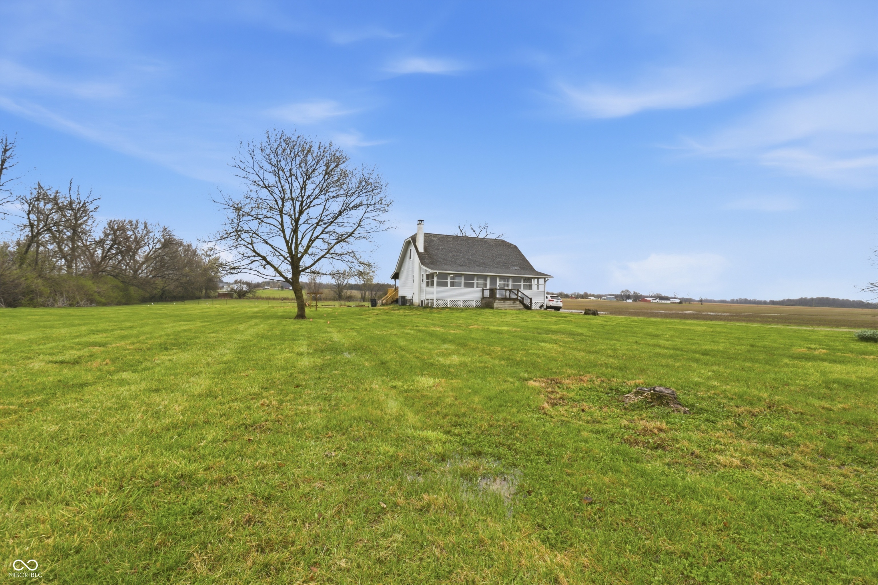 4665 South Mauxferry Road Franklin, IN 46131 - Photo 7 of 56