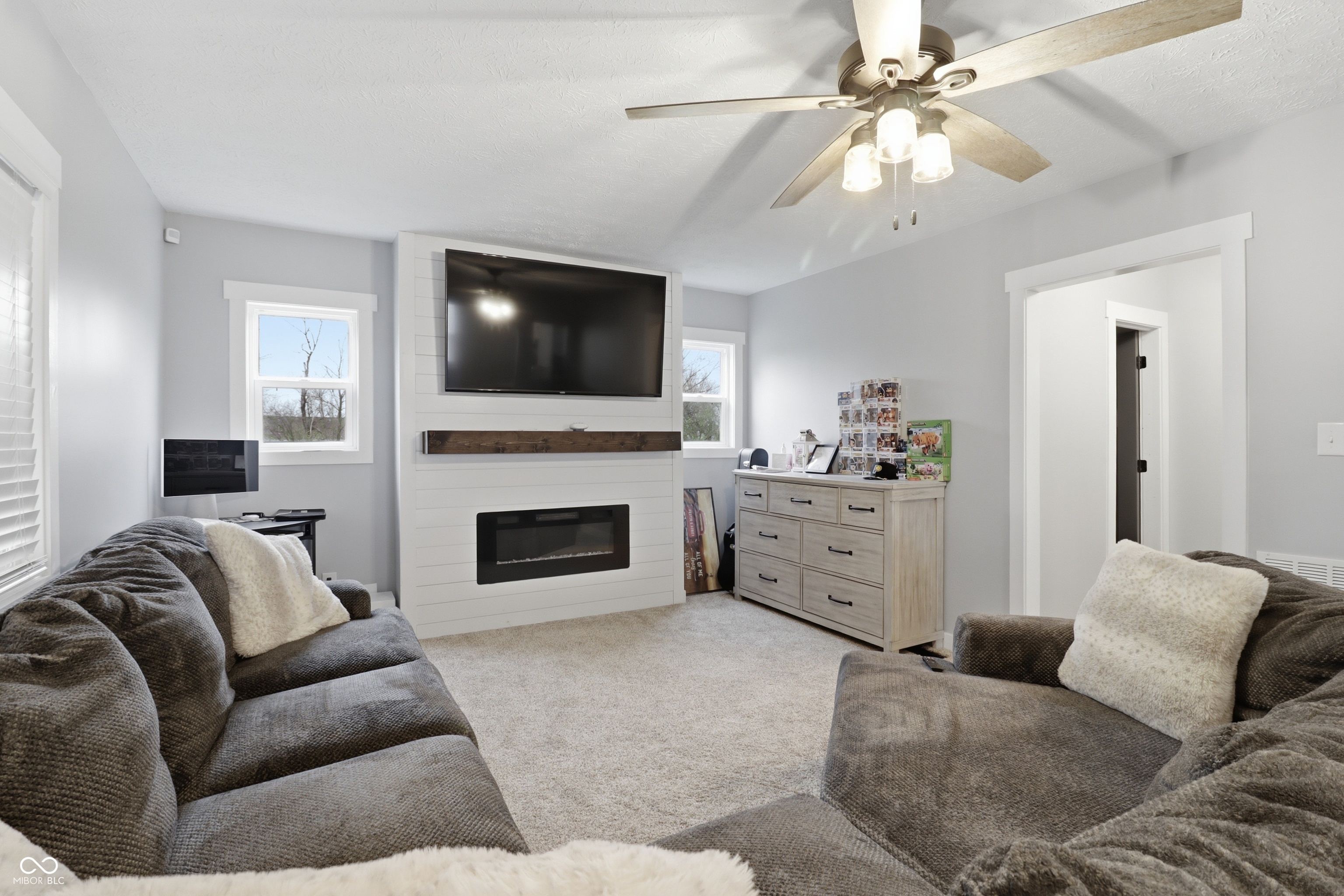 4665 South Mauxferry Road Franklin, IN 46131 - Photo 10 of 56